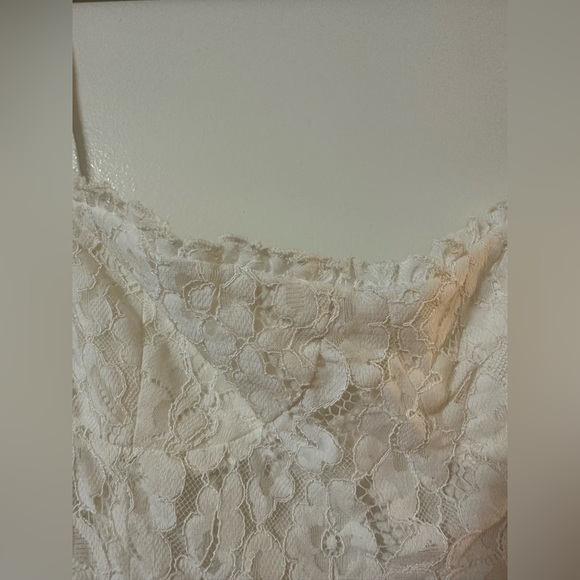 Reformation “Daisy” wedding dress, new with tags, size 8 - Picture 2 of 8